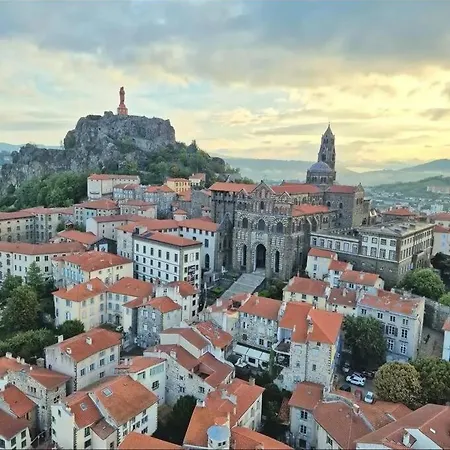 La Hulotte Des Huches Saint-Etienne-Lardeyrol